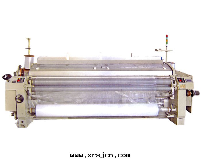 XL系(xì)列平織网(wǎng)噴水(shuǐ)織機(jī)